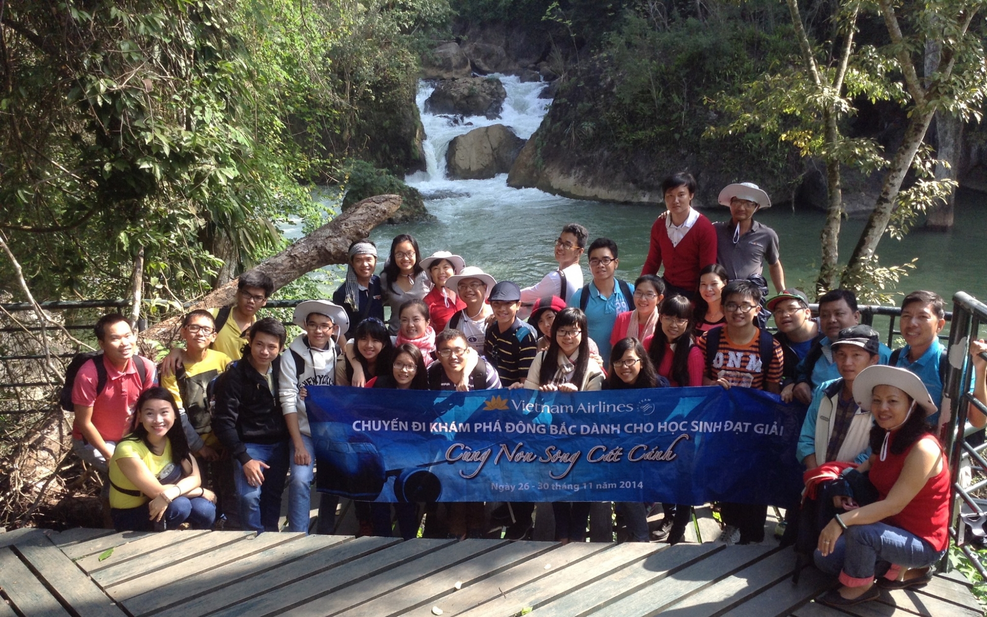 Cuộc thi “Cùng non sông cất cánh” và hành trình Về thăm Đông Bắc