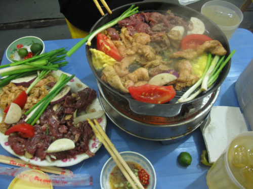 Thưởng thức các món nướng khi chớm đông ở Hà Nội