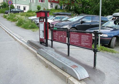 Độc đáo cầu thang tự động cho người đi xe đạp ở Na Uy