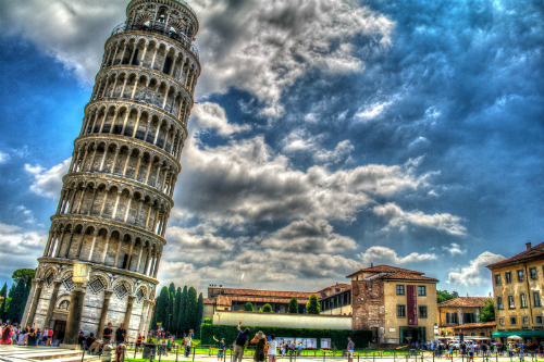 Tháp nghiêng Pisa có thể biến thành khách sạn hạng sang
