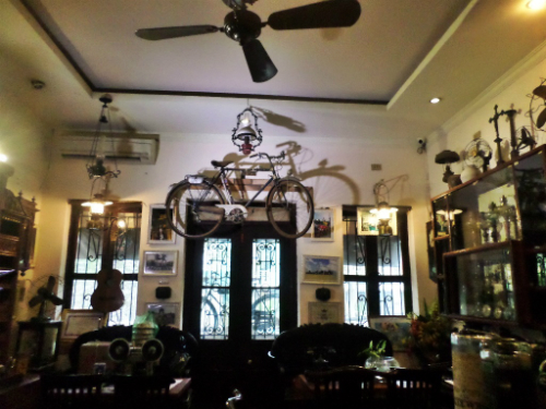 Những quán cà phê gợi nhớ thời bao cấp ở Hà Nội