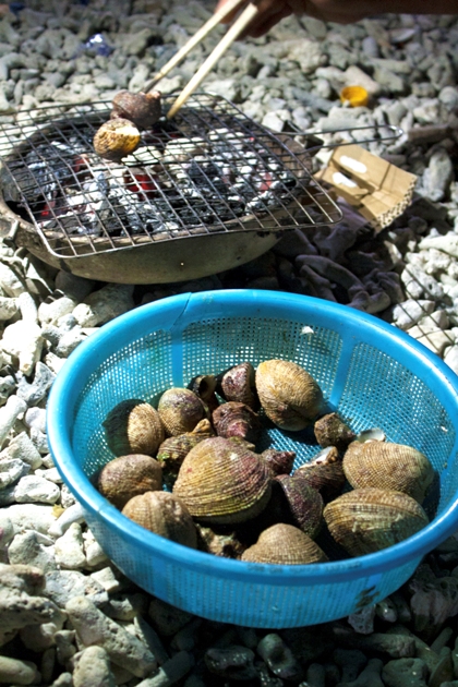 Hương vị hải sản nướng trên biển đêm Lý Sơn