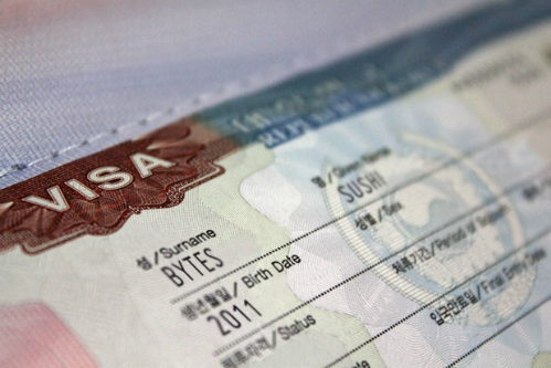 Hàn Quốc nới lỏng thủ tục visa cho khách Việt 