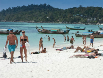 Những bãi biển quyến rũ ở Pattaya
