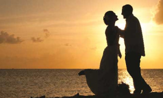 Trăng mật lãng mạn tại Sunrise Hội An Beach Resort