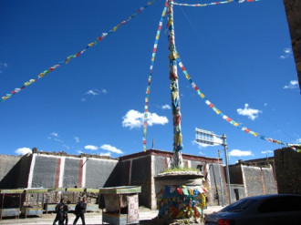 Tu viện Sakya nguy nga của Tây Tạng