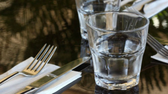 Nhà hàng ở California cắt giảm nước lọc