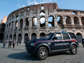 Rome lắp máy dò kim loại tại đấu trường Colosseum