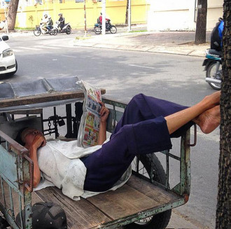 Những giấc ngủ vội vã ở Sài Gòn trong mắt khách tây