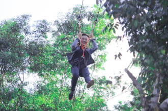 Đà Nẵng có đường trượt zipline đầu tiên dài 300 m