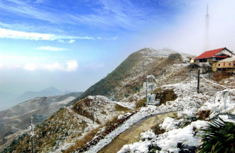 5 địa điểm ngắm băng tuyết đẹp nhất Việt Nam